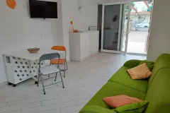 11INTERNO-1920w